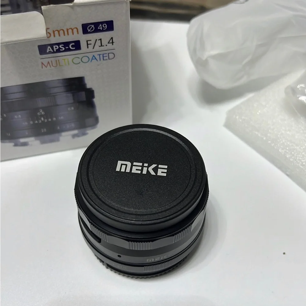Meike 35mm APS-C F/1.4 For Mirrorless Camera For MFT-mount